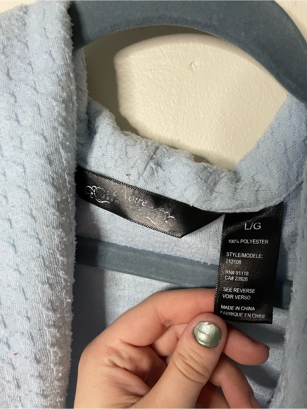 Blue Robe - Picture 3 of 6